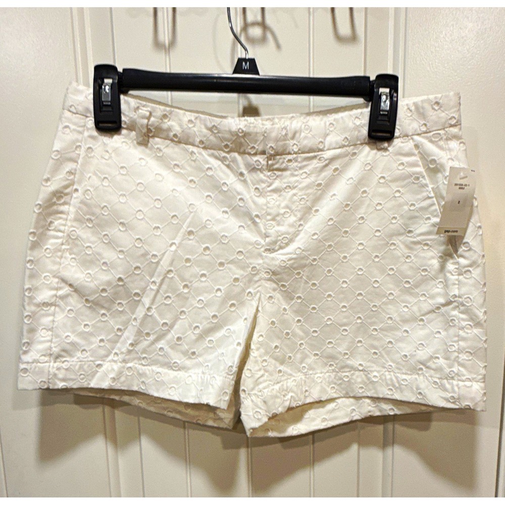 GAP Women's White Eyelet Cotton Shorts Zip Closure Pockets Size 2 NWT